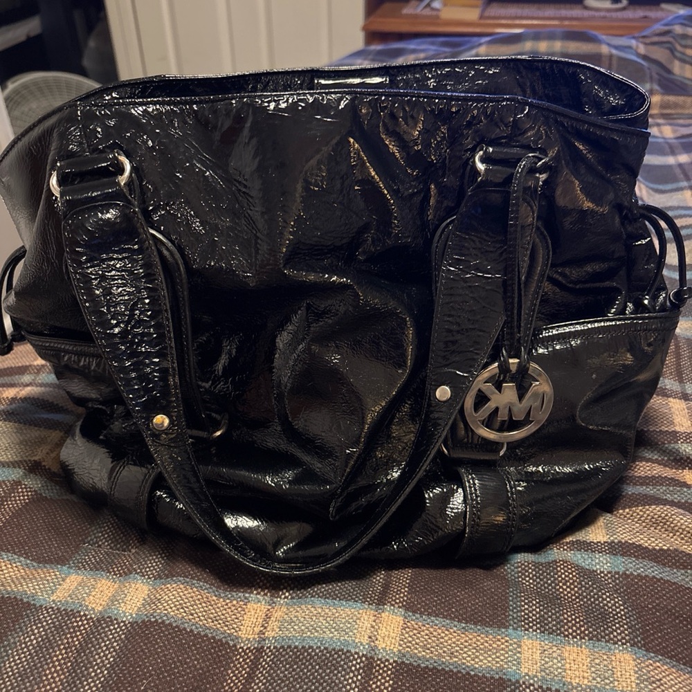 EUC Michael Kors Black Patent Leather Shoulder Bag with MK Charm